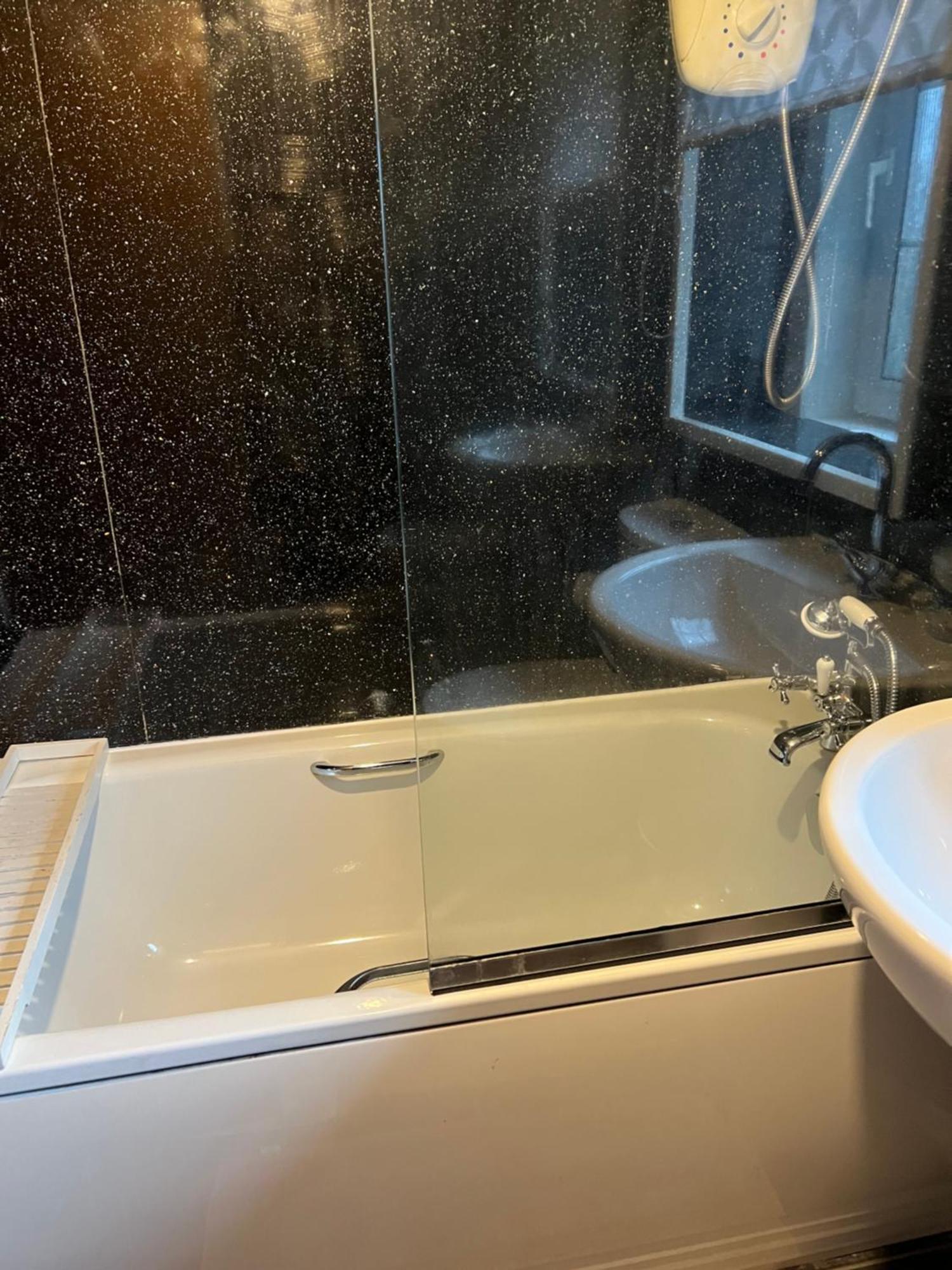 Apartment Gogarstone *